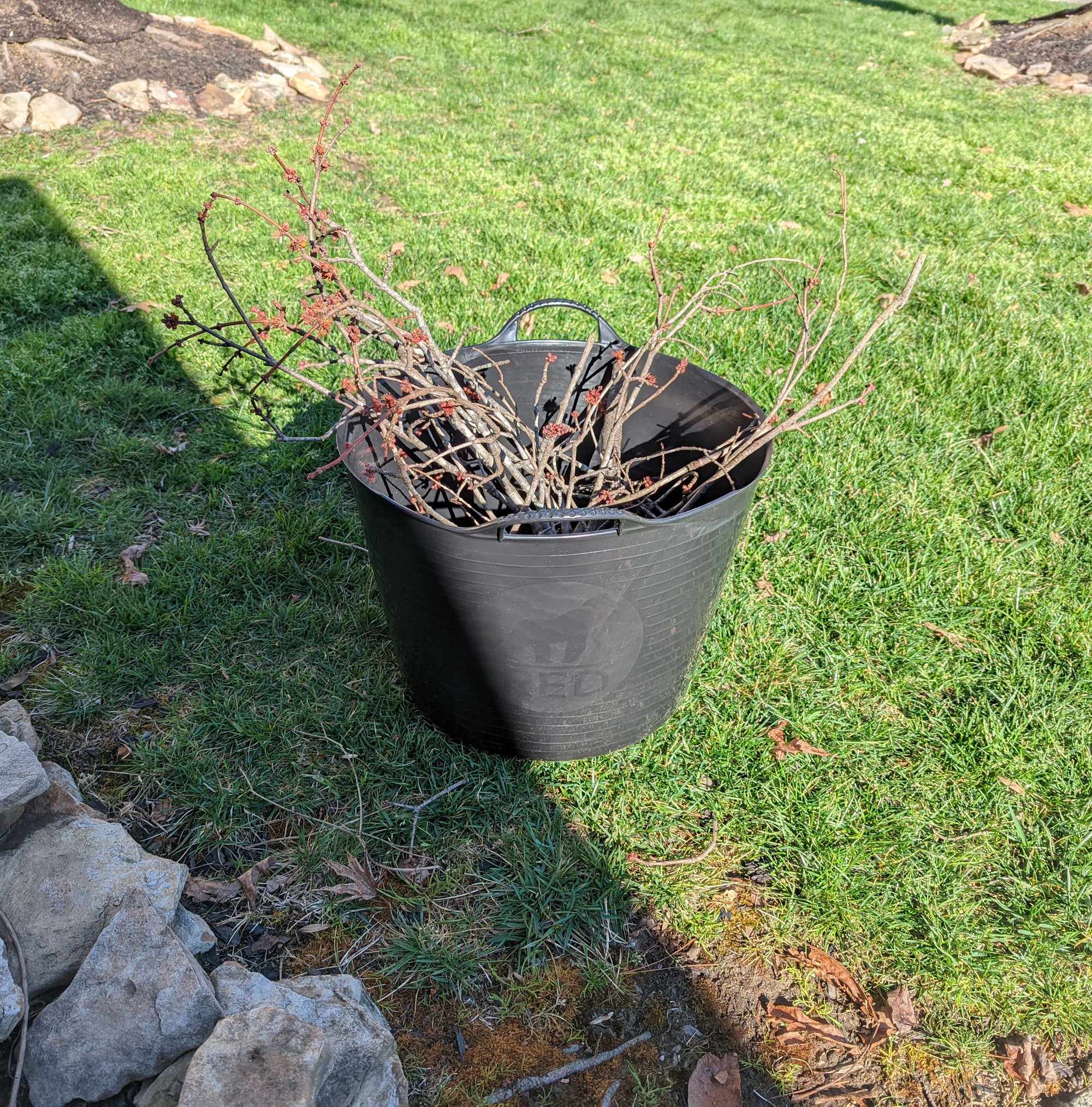 Red Gorilla Small 3.7 Gallon Flexible Tub