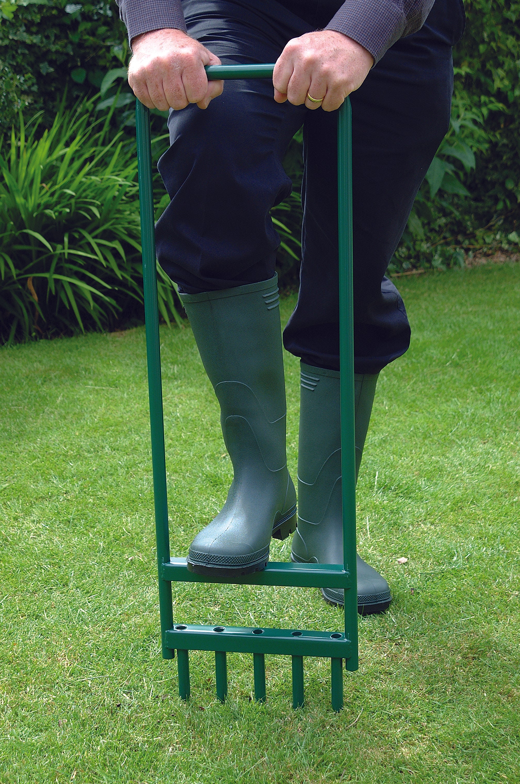 Hollow Tine Lawn Aerator –
