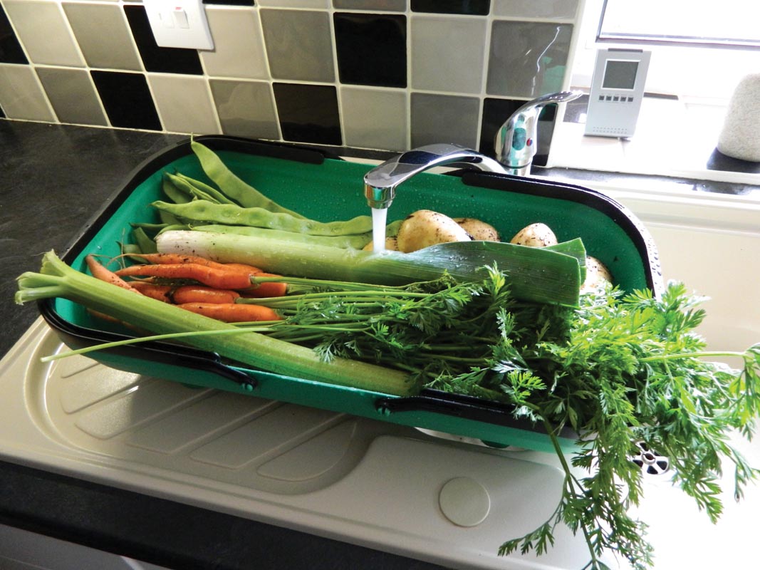 Colander Trug