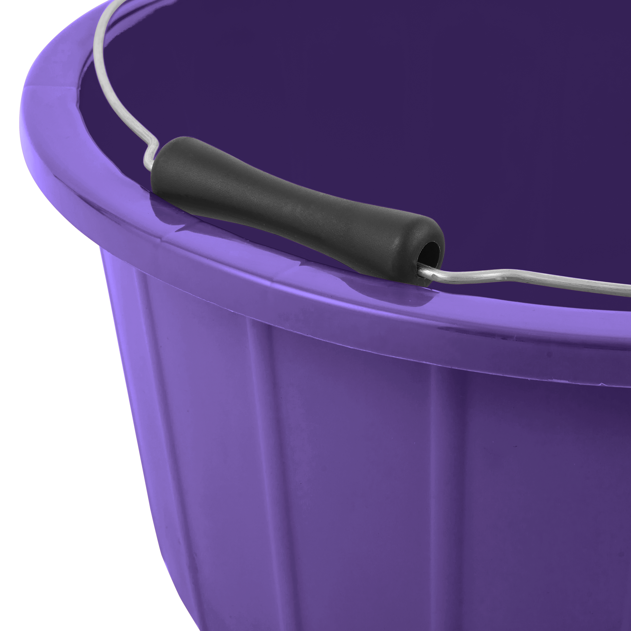 Gorilla Plas B4 Shallow Bucket | Lightweight Food-Safe Feed Bucket