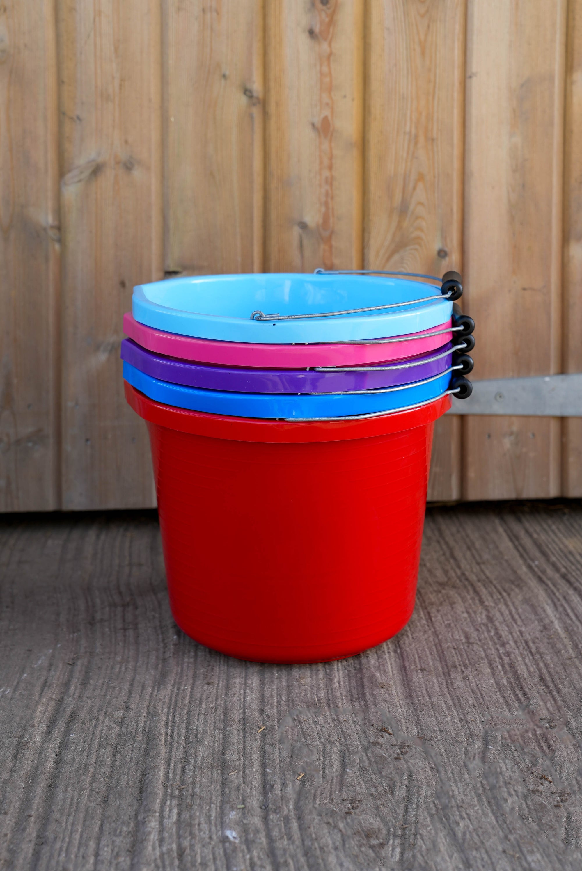 Red Gorilla Premium Heavy Duty Bucket | 4 Gallon Heavy Duty Recyclable Plastic Bucket for Professional & Everyday Use