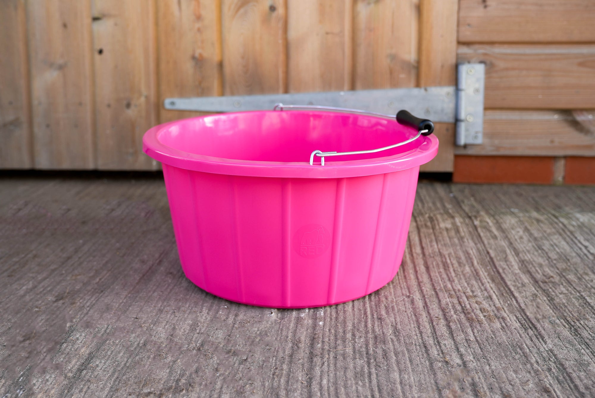 Gorilla Plas B4 Shallow Bucket | Lightweight Food-Safe Feed Bucket