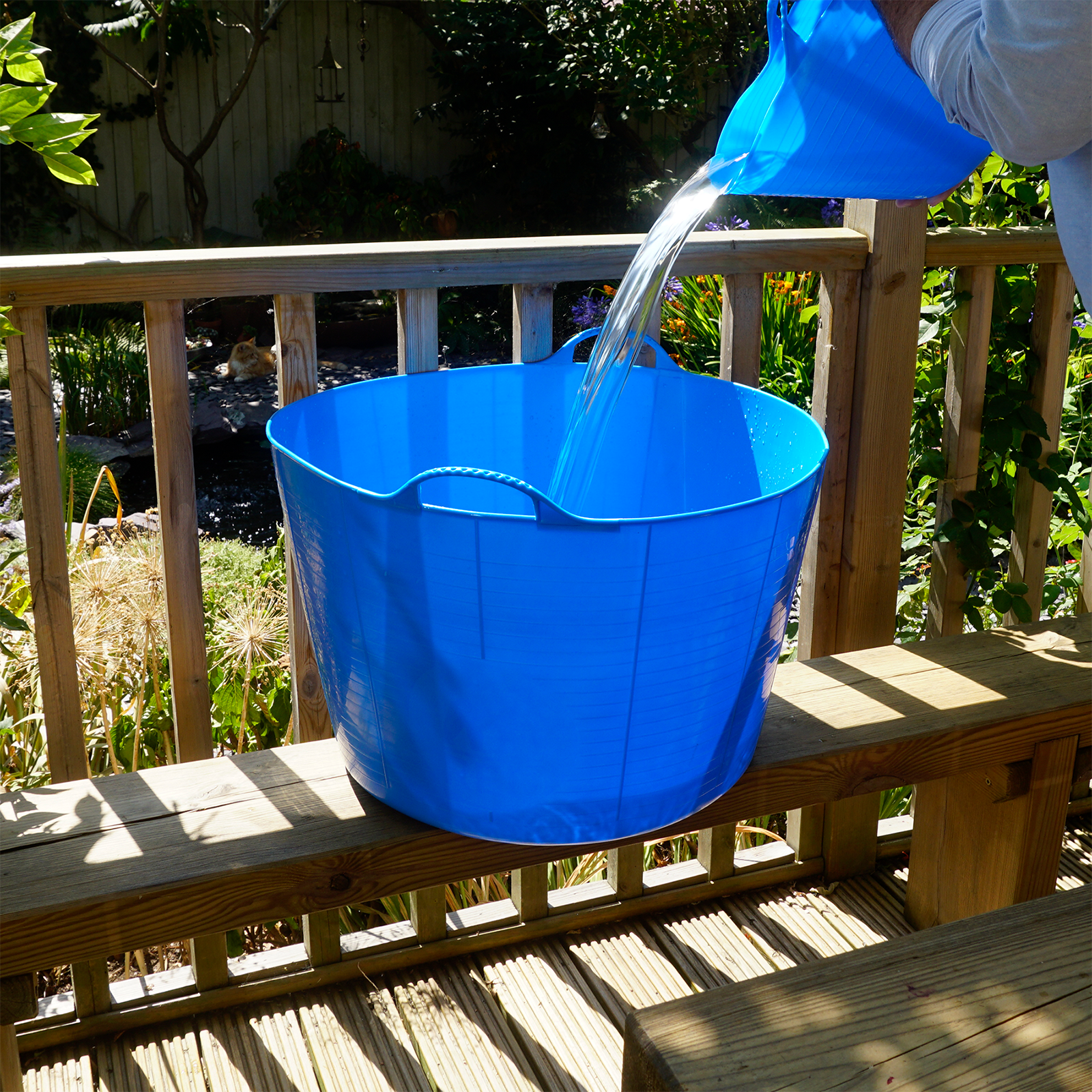 Extra Large Gorilla Tub® 75L – The Original Flexible & Weather Resistant Heavy-Duty Trug