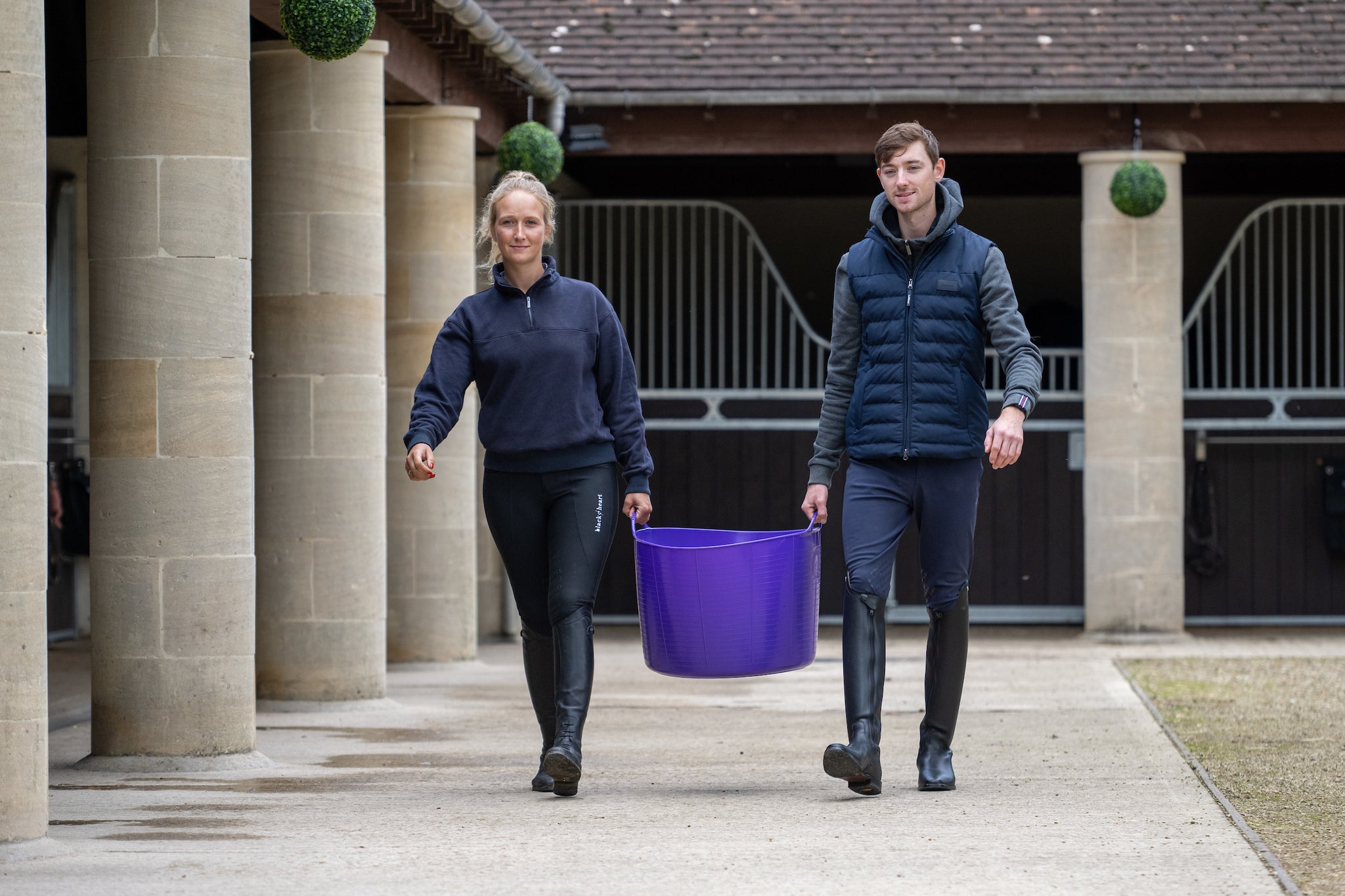 Extra Large Gorilla Tub® 75L – The Original Flexible & Weather Resistant Heavy-Duty Trug