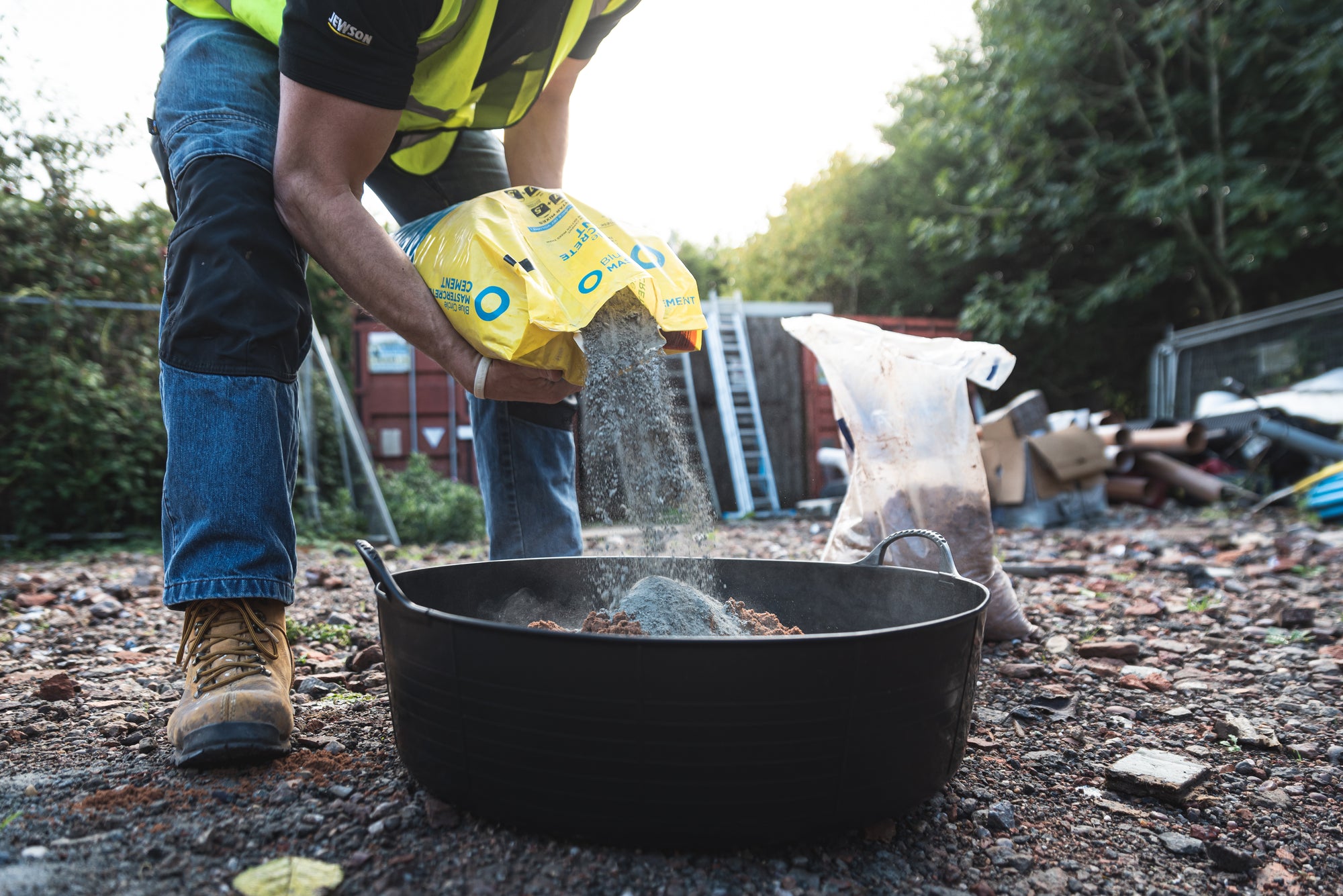 Gorilla Tub® Large Shallow 35L Flexible Utility Tub