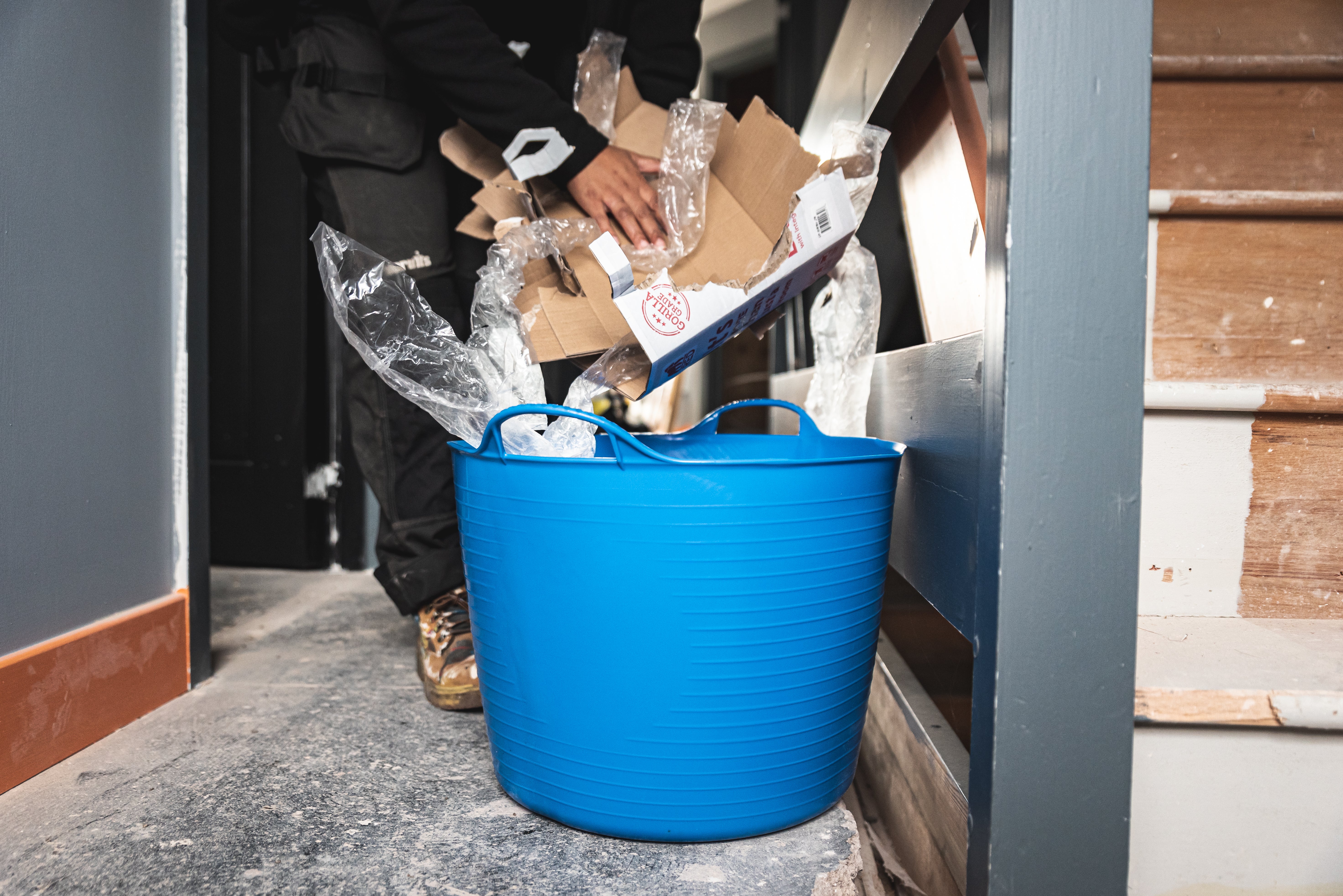 Large Gorilla Tub® SP42 – The Original Flexible & Weather